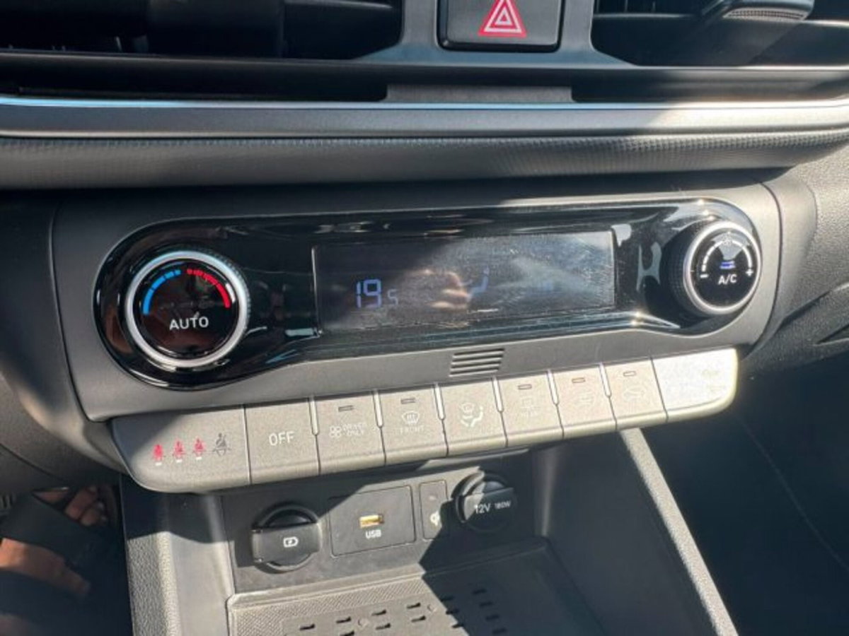 Hyundai Kona HEV 1.6 DCT XTech (18)