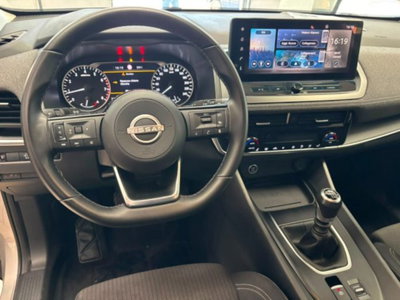 Nissan Qashqai 1.3 mhev Acenta 2wd 140cv (12)