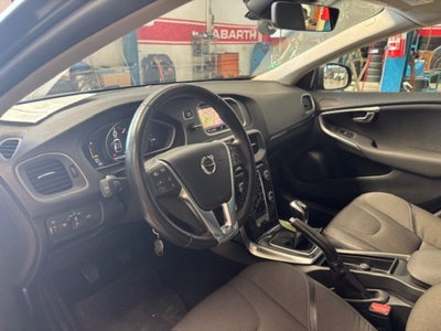 Volvo V40 Cross Country D2 Style Plus N1 (12)