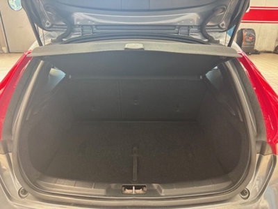 Volvo V40 Cross Country D2 Style Plus N1 (20)