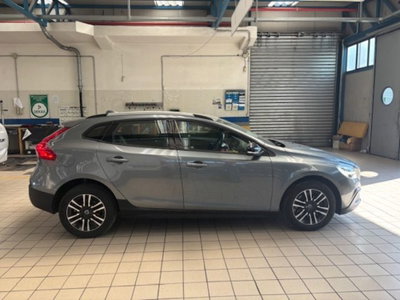 Volvo V40 Cross Country D2 Style Plus N1 (9)