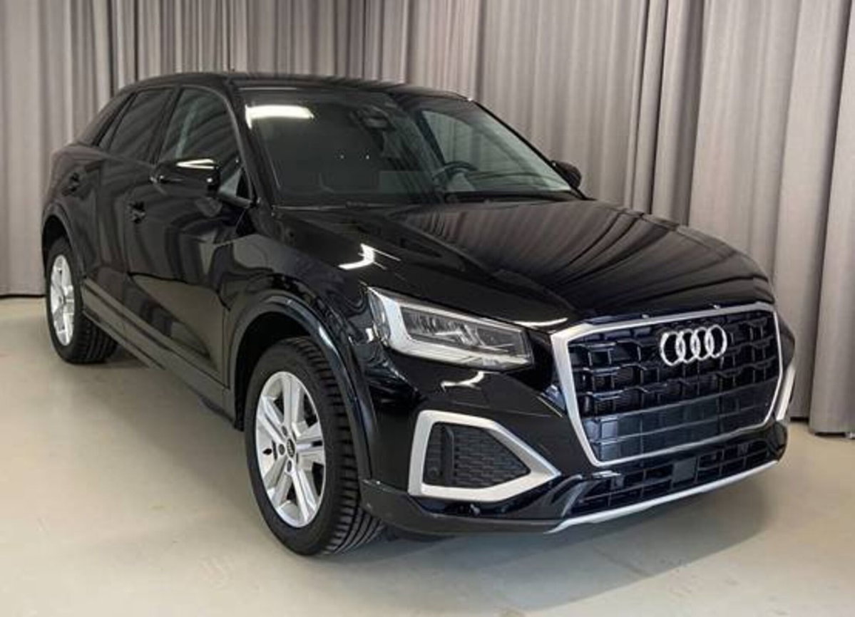 Audi Q2 35 1.5 tfsi Business Advanced s-tronic