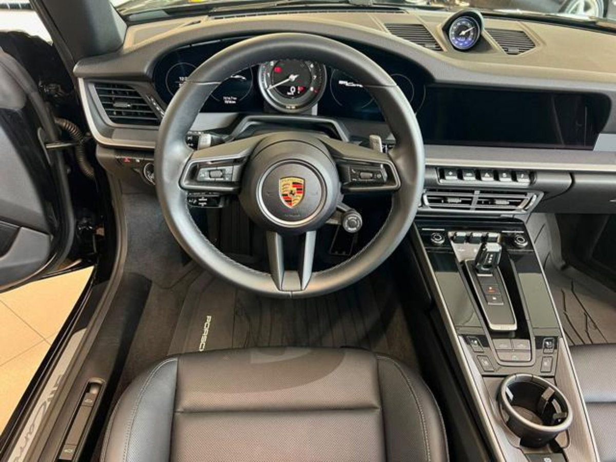 Porsche 911 Cabrio Cabrio 3.0 Carrera auto (11)