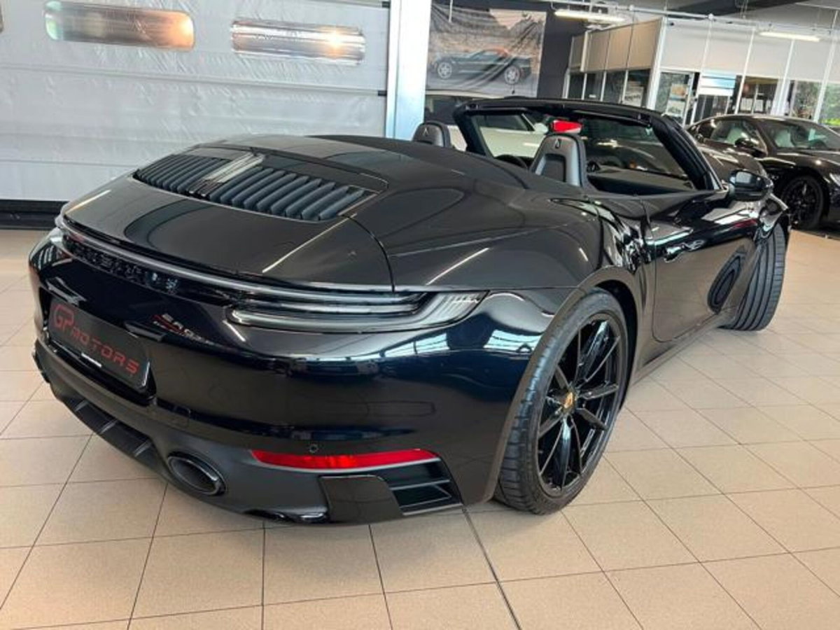 Porsche 911 Cabrio Cabrio 3.0 Carrera auto (4)