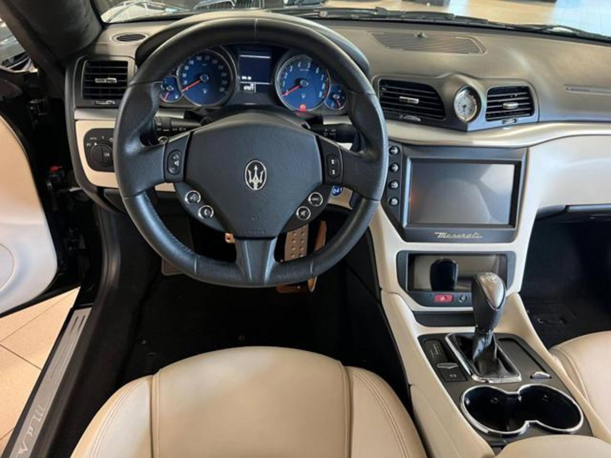 Maserati Granturismo GranTurismo 4.7 V8 Sport (11)
