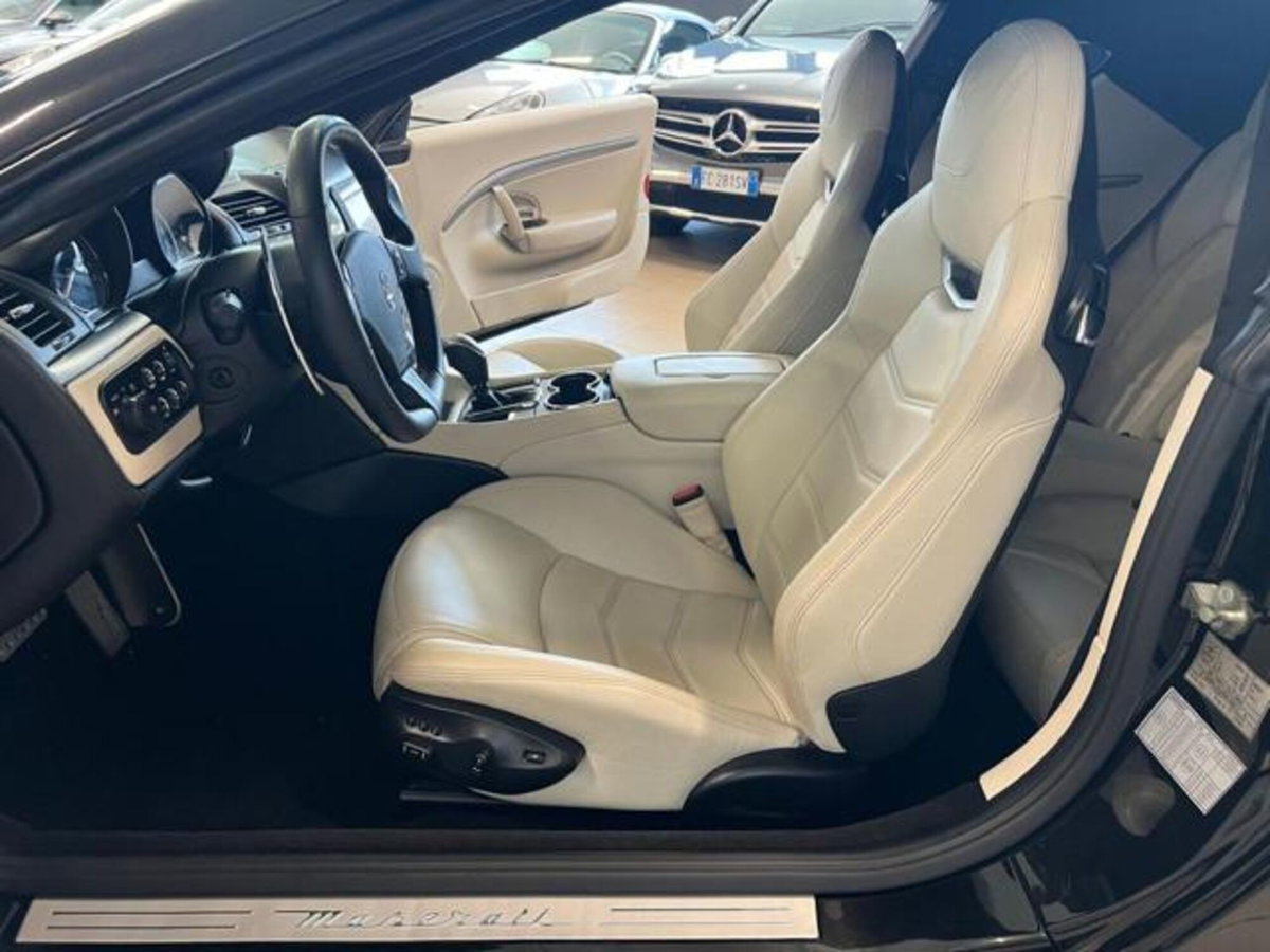 Maserati Granturismo GranTurismo 4.7 V8 Sport (12)