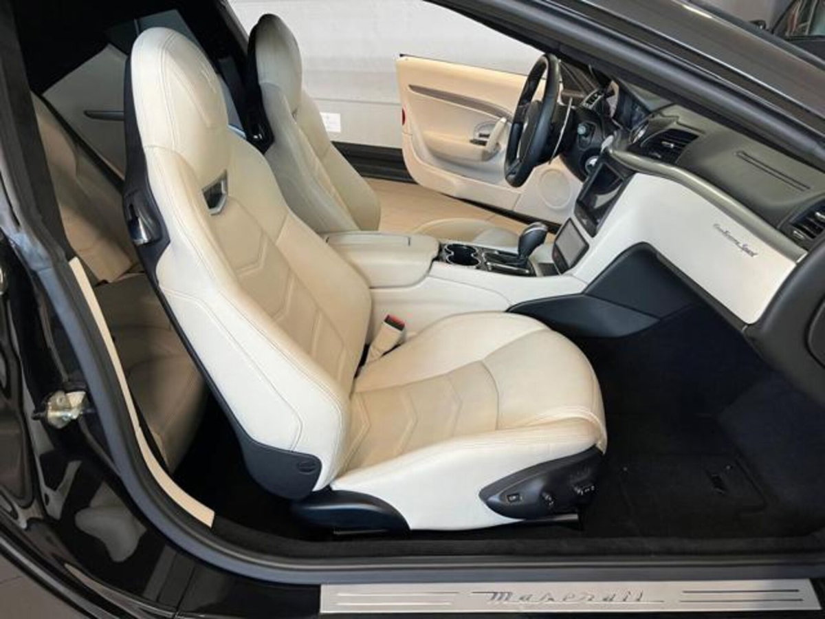 Maserati Granturismo GranTurismo 4.7 V8 Sport (16)