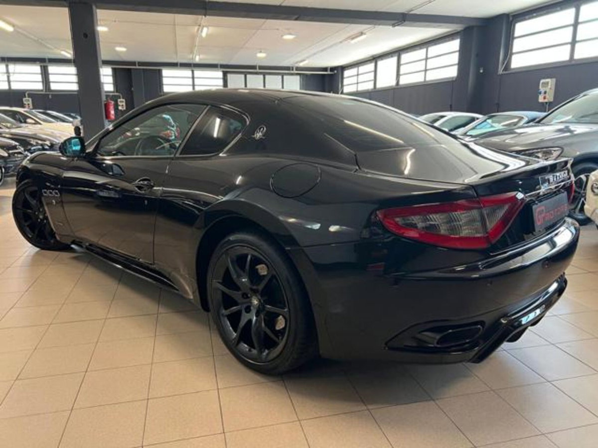 Maserati Granturismo GranTurismo 4.7 V8 Sport (5)