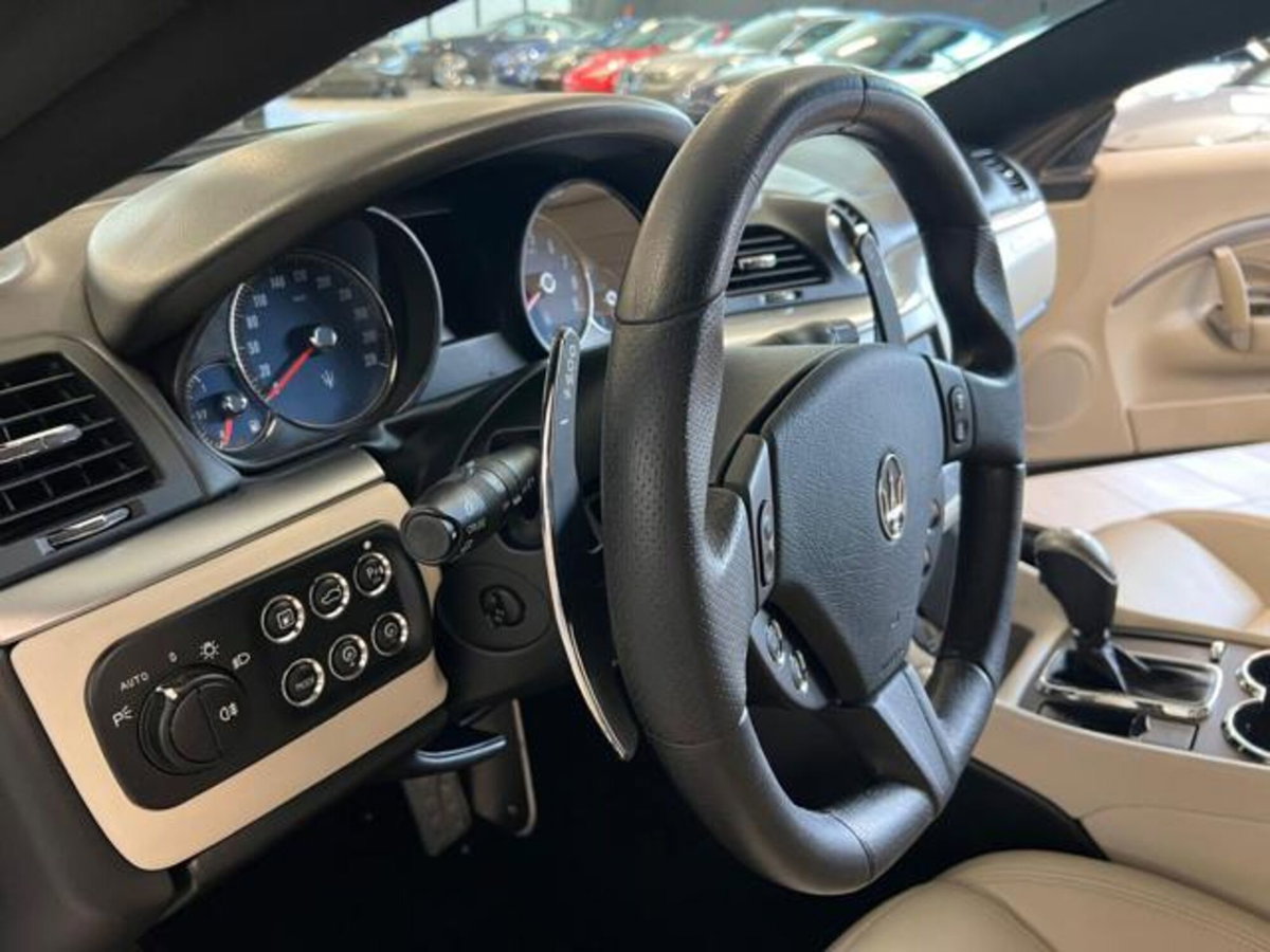 Maserati Granturismo GranTurismo 4.7 V8 Sport (9)