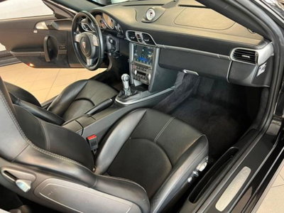 Porsche 911 Coupé Carrera 4S (14)