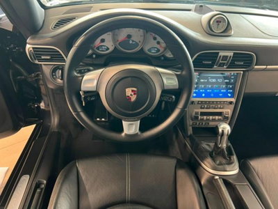 Porsche 911 Coupé Carrera 4S (20)