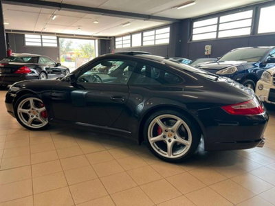 Porsche 911 Coupé Carrera 4S (6)