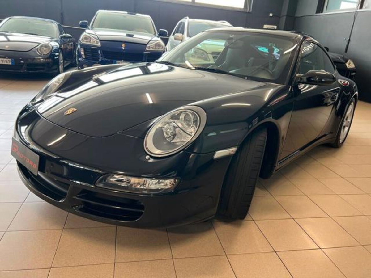 Porsche 911 Coupé Carrera 4S (7)