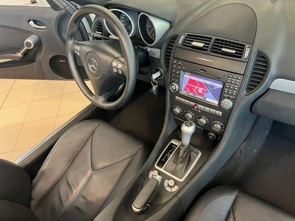 Mercedes-Benz SLK 350 V6 Edition1 (18)