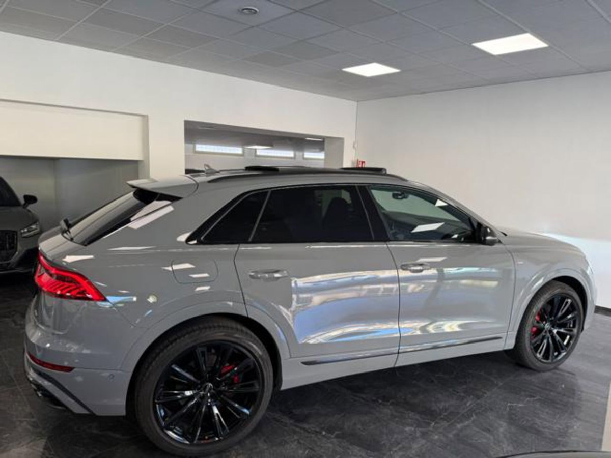 Audi Q8 Q8 50 TDI 286 CV quattro tiptronic Sport (8)