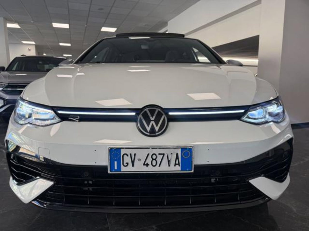 Volkswagen Golf 2.0 TSI R DSG 4Motion (11)