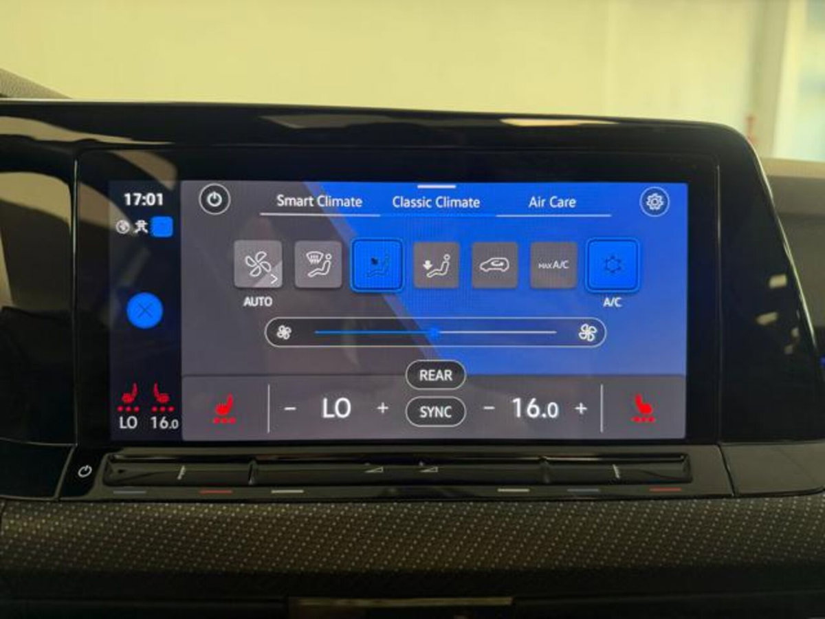 Volkswagen Golf 2.0 TSI R DSG 4Motion (19)