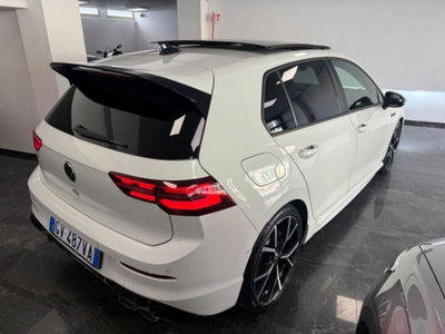 Volkswagen Golf 2.0 TSI R DSG 4Motion (8)