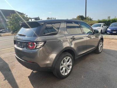 Land Rover Discovery Sport 2.0 TD4 150 CV HSE Luxury (5)