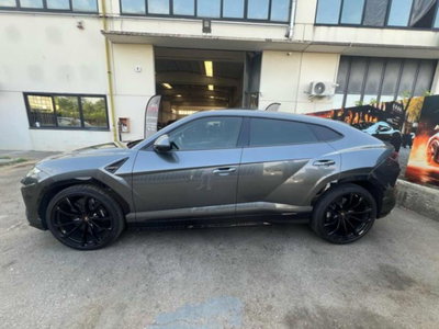 Lamborghini Urus 4.0 (8)