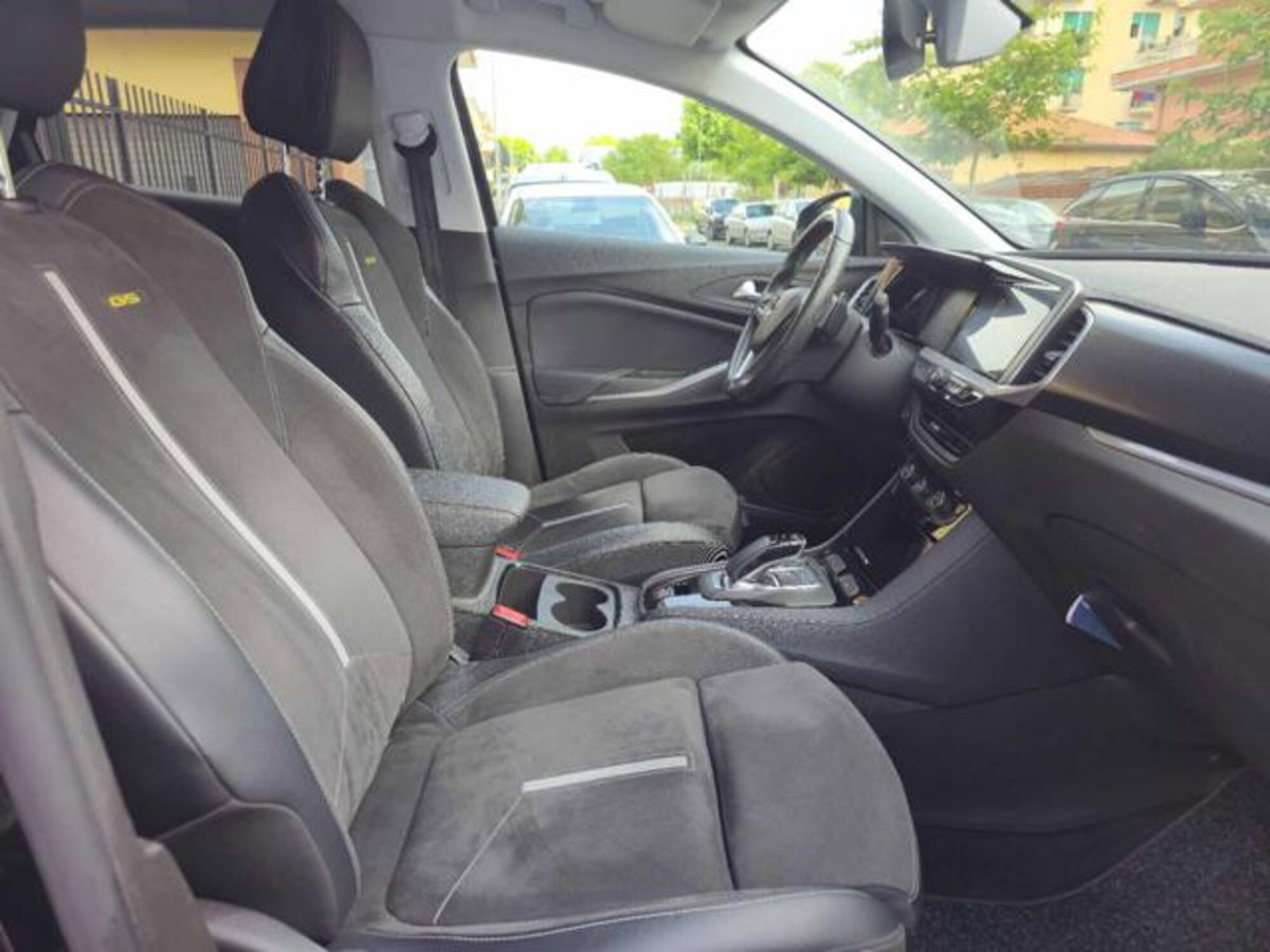 Opel Grandland 1.6 phev Edition fwd 225cv auto (10)