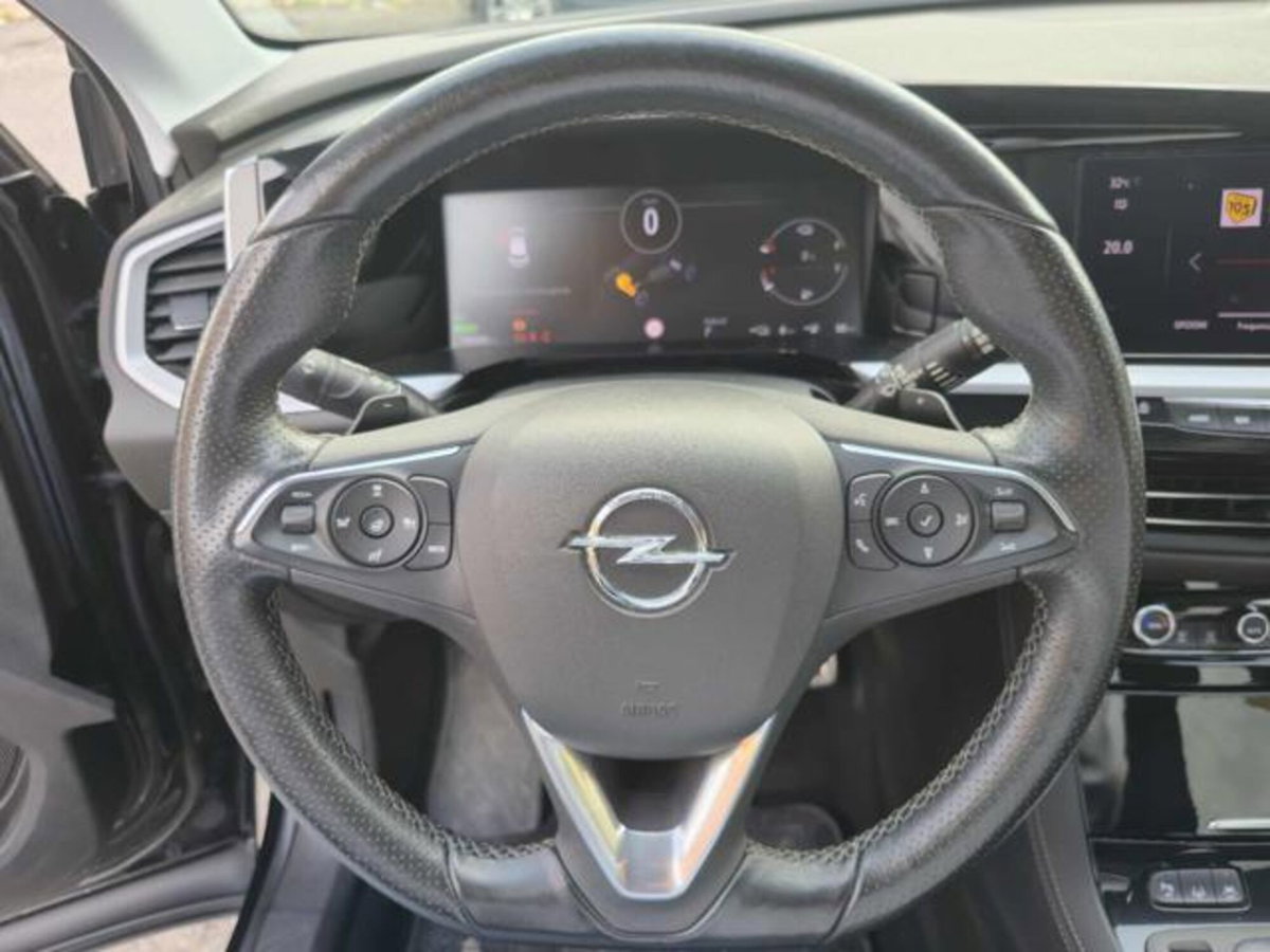 Opel Grandland 1.6 phev Edition fwd 225cv auto (15)