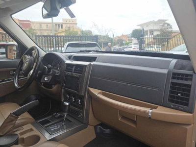 Jeep Cherokee 2.8 CRD DPF Limited Auto (2)