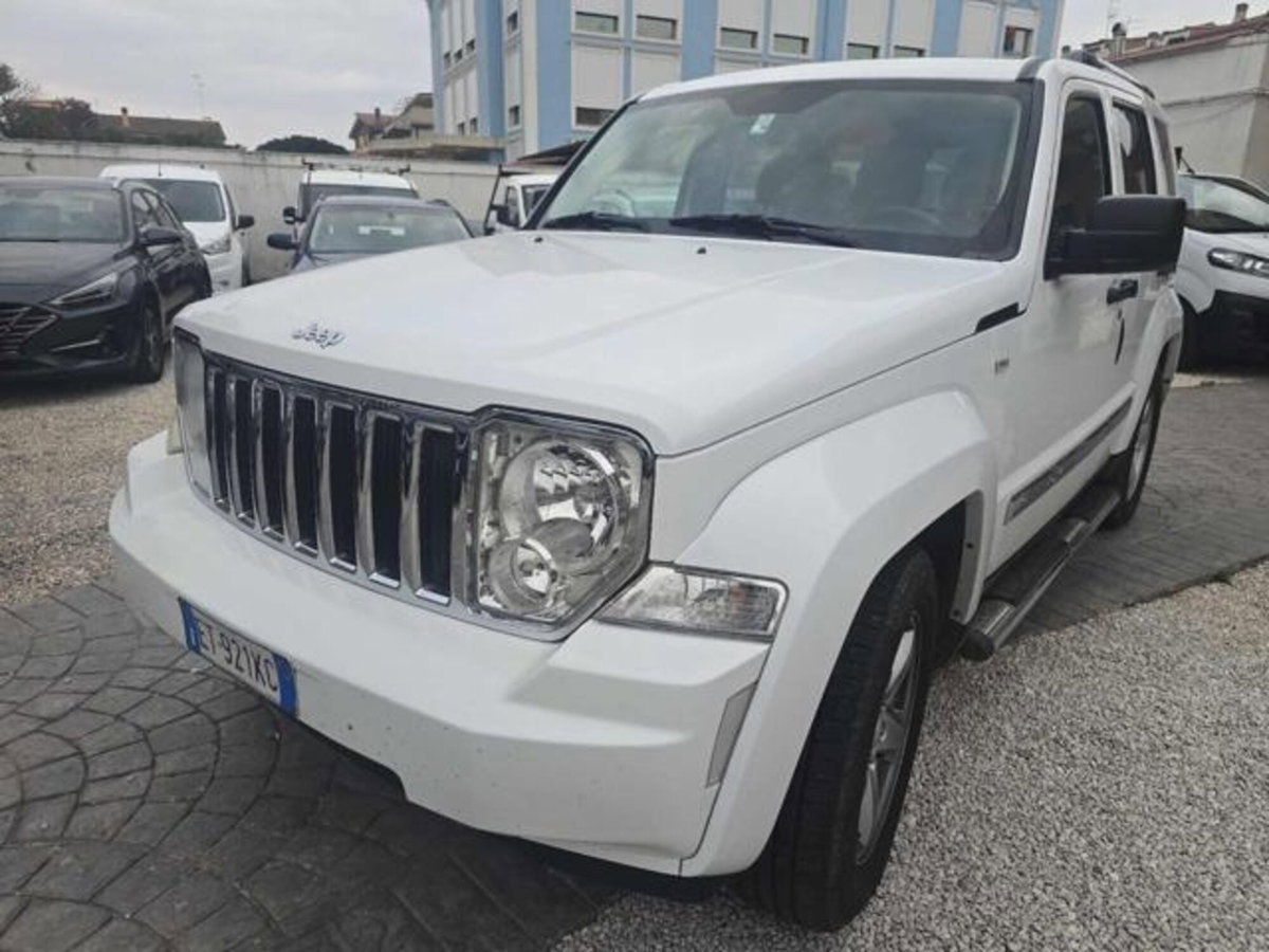 Jeep Cherokee 2.8 CRD DPF Limited Auto (4)