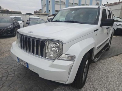 Jeep Cherokee 2.8 CRD DPF Limited Auto (4)
