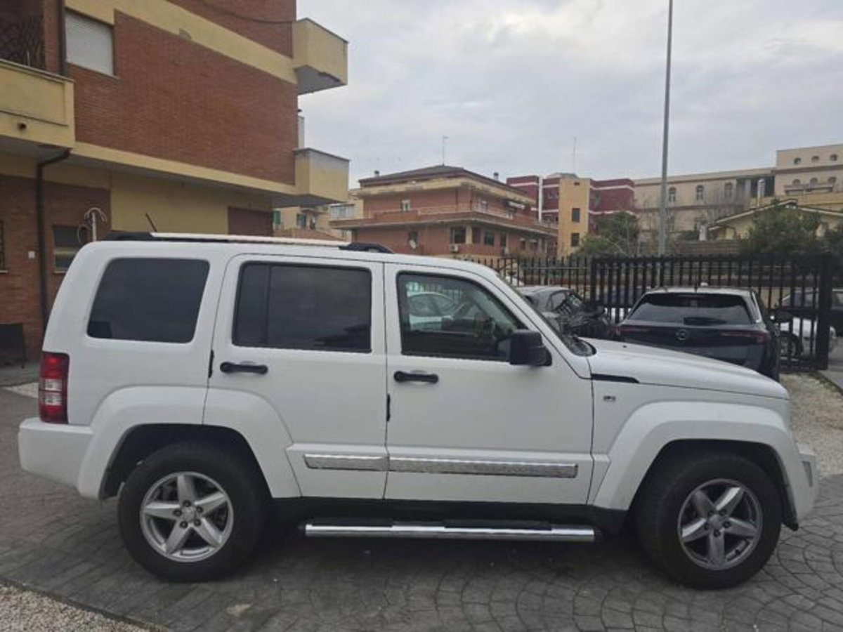 Jeep Cherokee 2.8 CRD DPF Limited Auto (5)