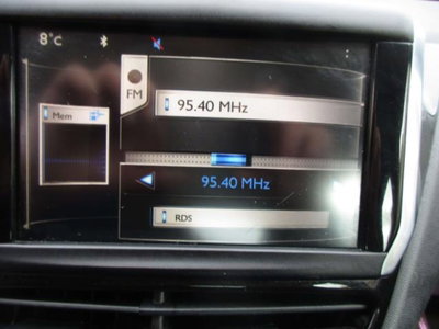 Peugeot 208 VTi 82 CV 5 porte Access (14)