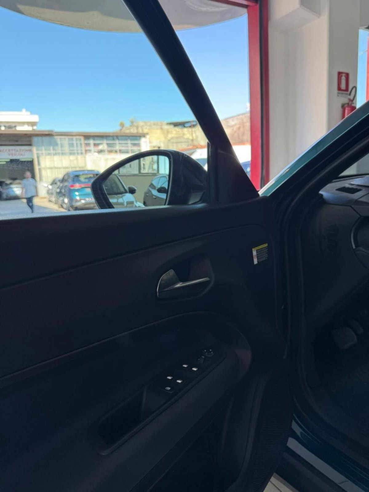 Alfa Romeo Junior 1.2 ibrida 145cv edct6 (11)