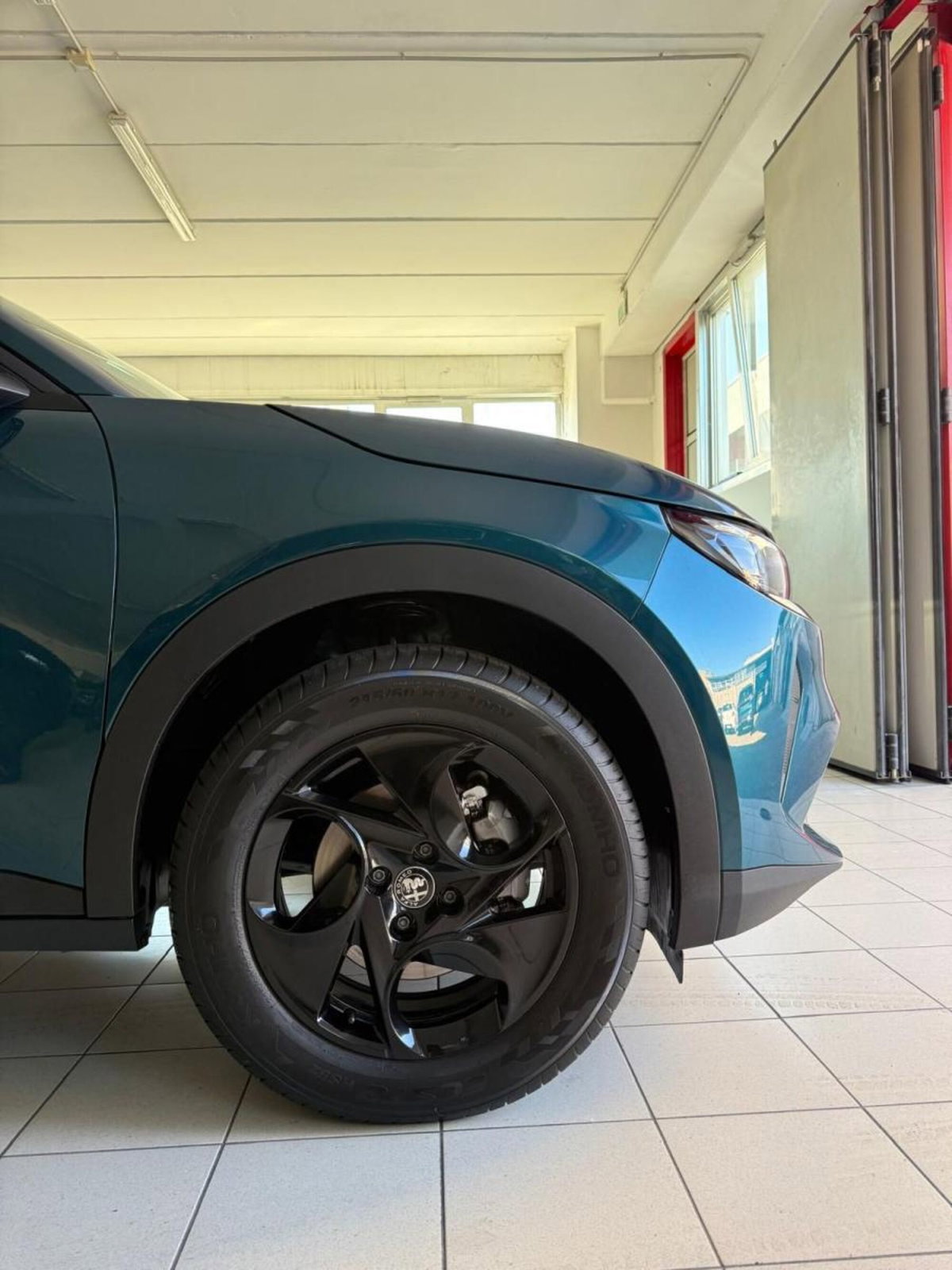 Alfa Romeo Junior 1.2 ibrida 145cv edct6 (7)