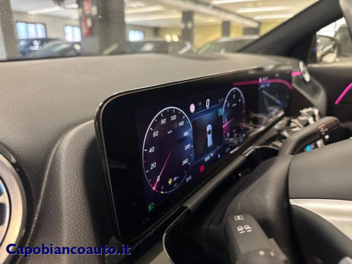 Mercedes-Benz GLA SUV 200 d AMG Line Premium Plus 4matic auto (13)