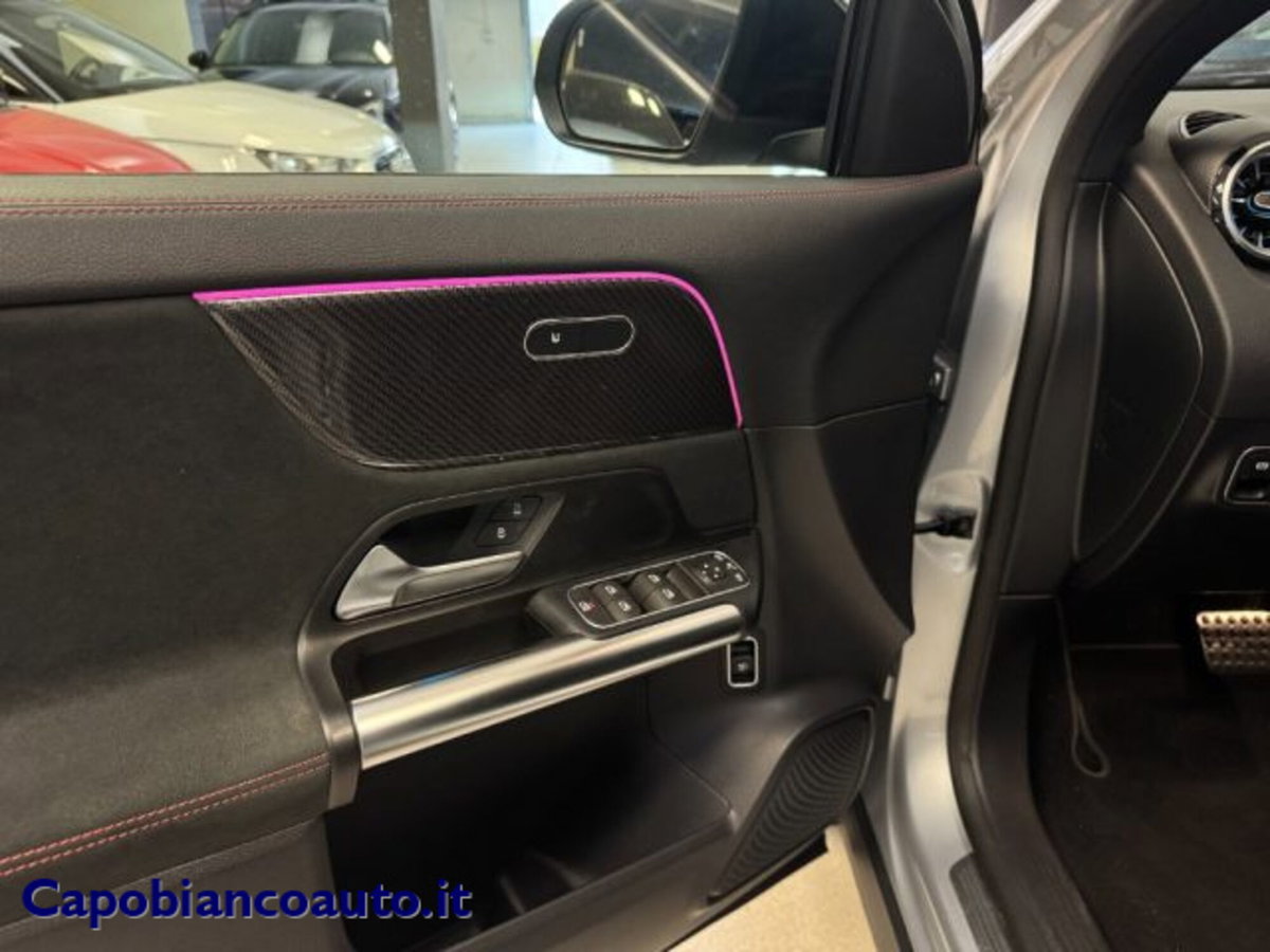 Mercedes-Benz GLA SUV 200 d AMG Line Premium Plus 4matic auto (16)