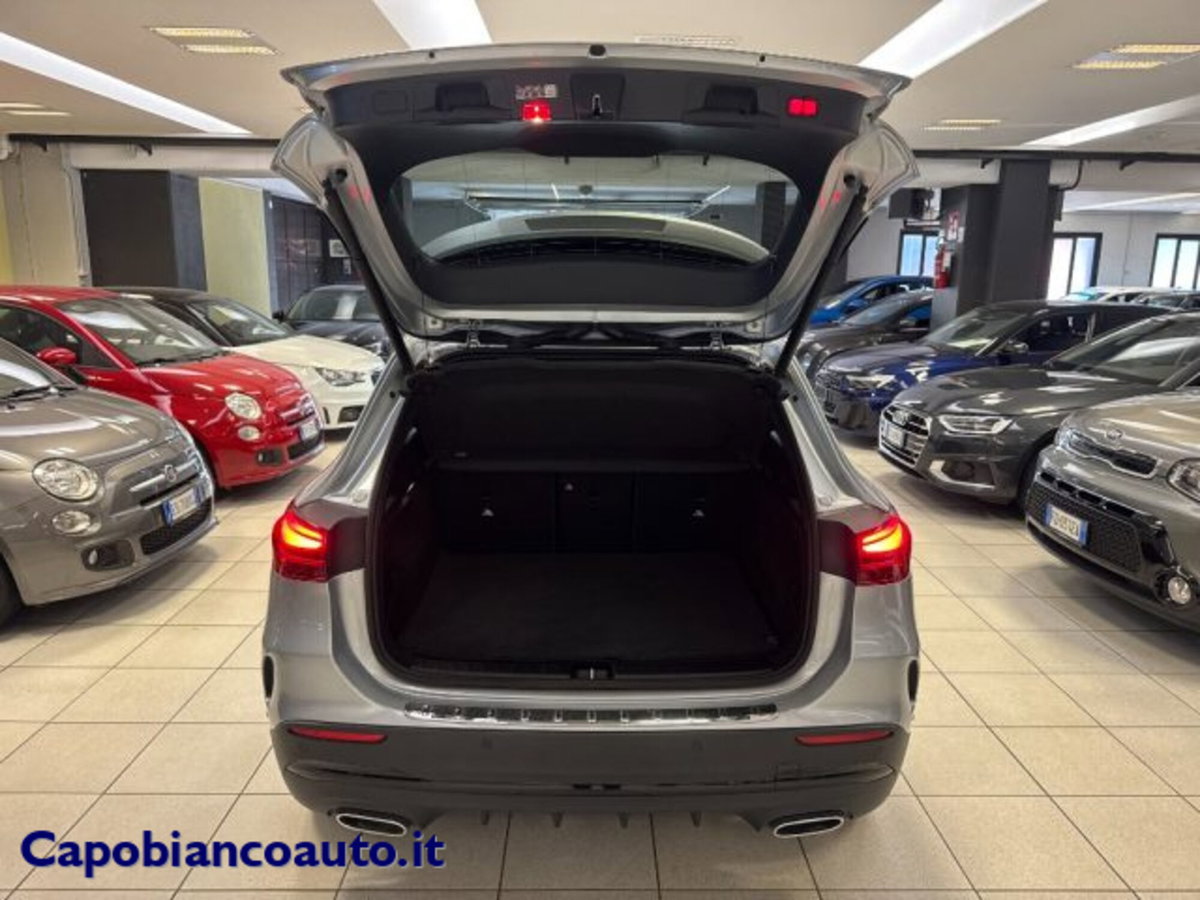 Mercedes-Benz GLA SUV 200 d AMG Line Premium Plus 4matic auto (18)