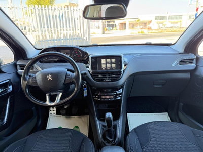 Peugeot 208 100 5 porte Allure (9)