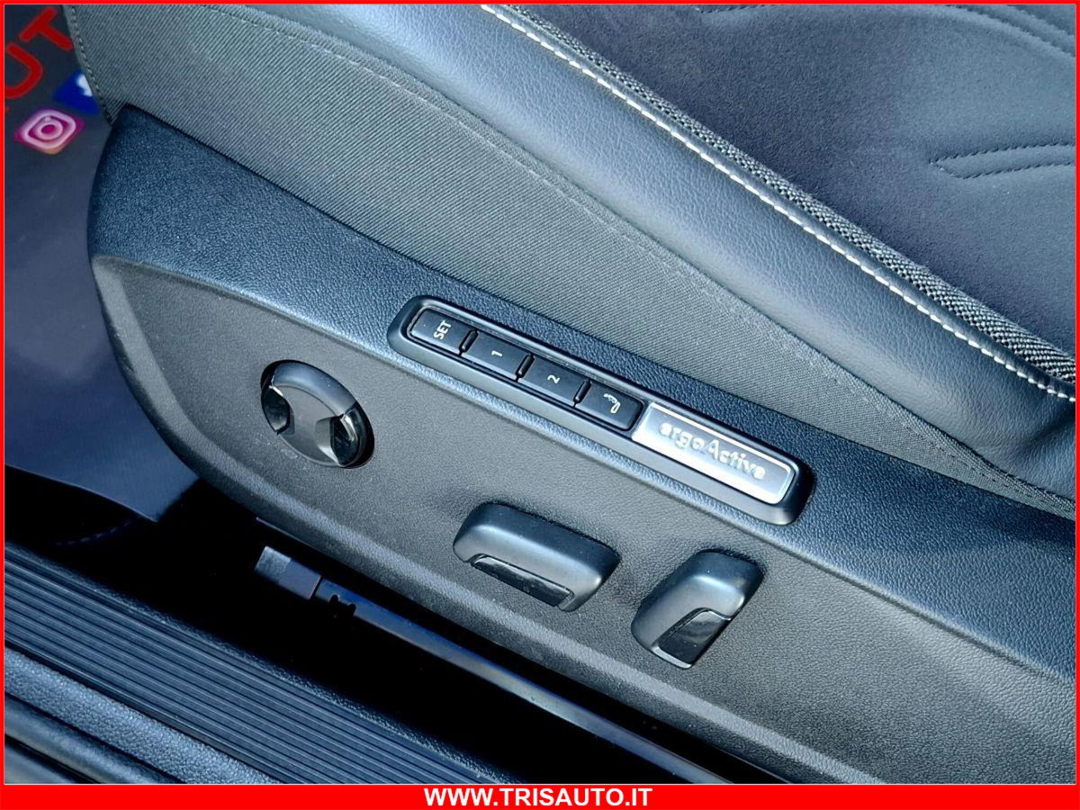 Volkswagen Golf 2.0 TDI 150 CV DSG SCR Style (10)