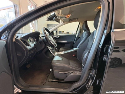 Volvo XC60 D3 Geartronic Momentum (10)