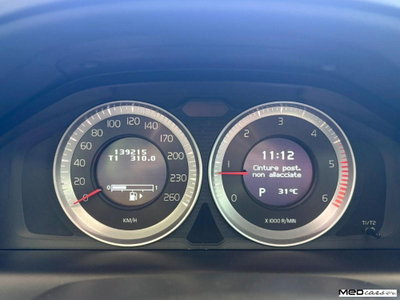 Volvo XC60 D3 Geartronic Momentum (9)