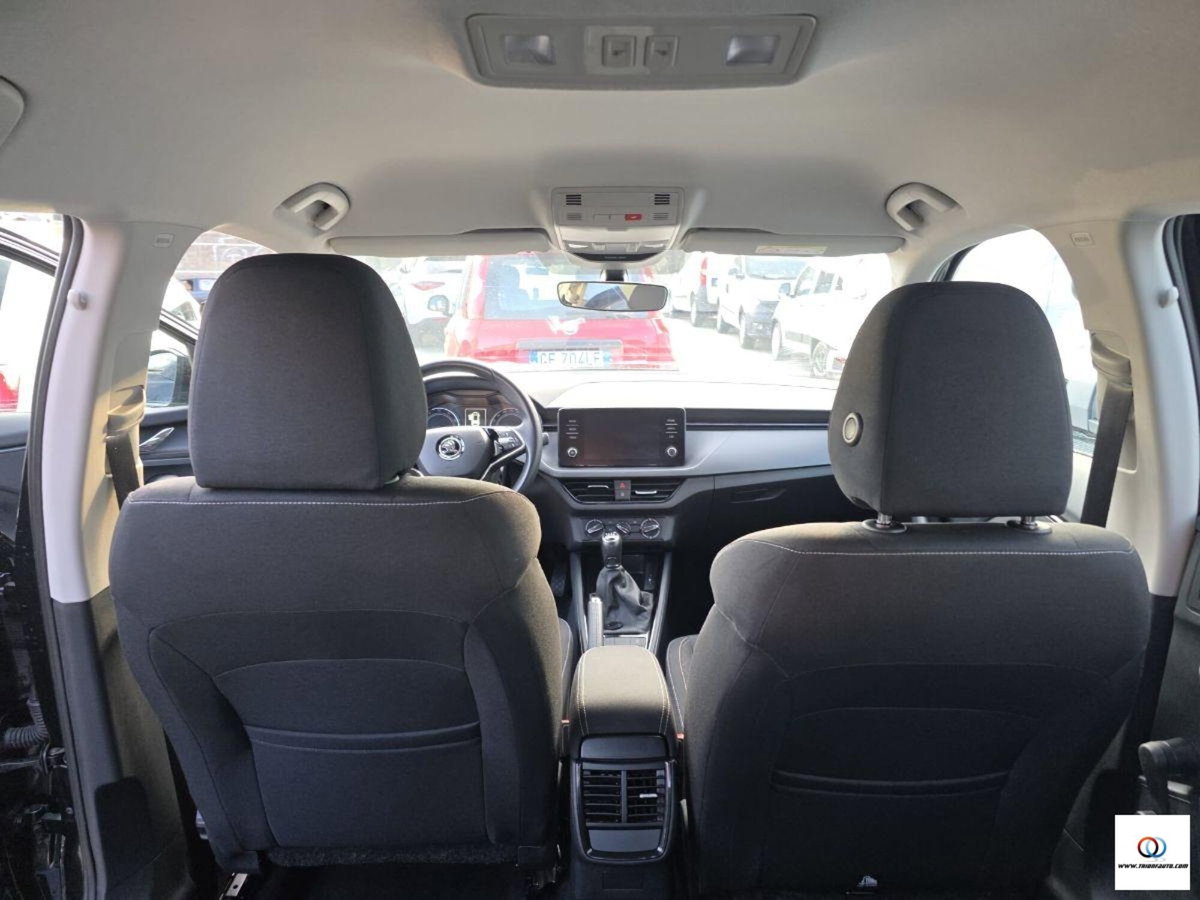 Skoda Kamiq 1.0 TSI 115 CV Style (17)