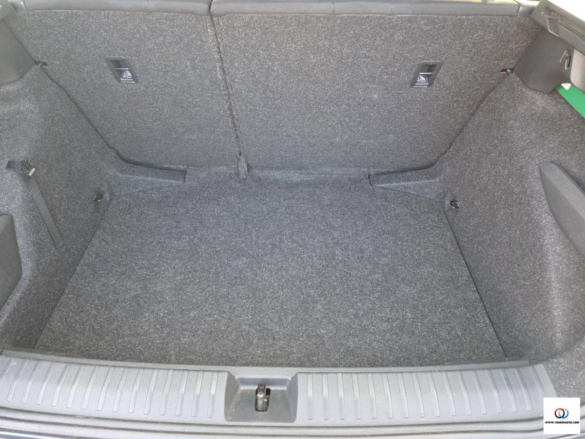 Skoda Kamiq 1.0 TSI 115 CV Style (18)