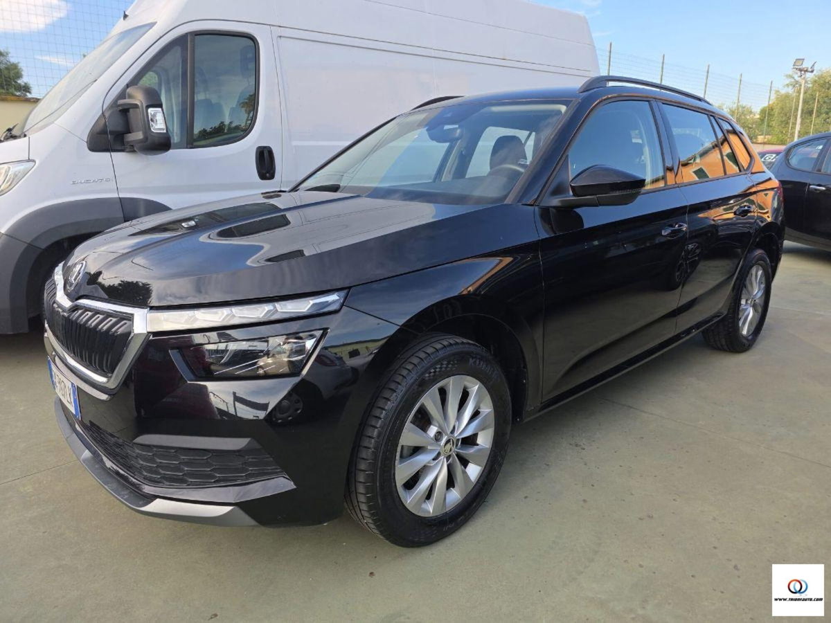 Skoda Kamiq 1.0 TSI 115 CV Style (19)