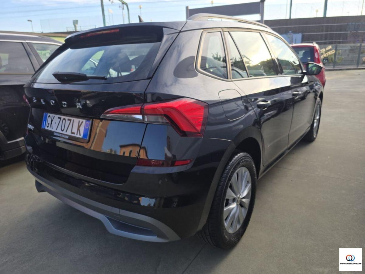 Skoda Kamiq 1.0 TSI 115 CV Style (4)