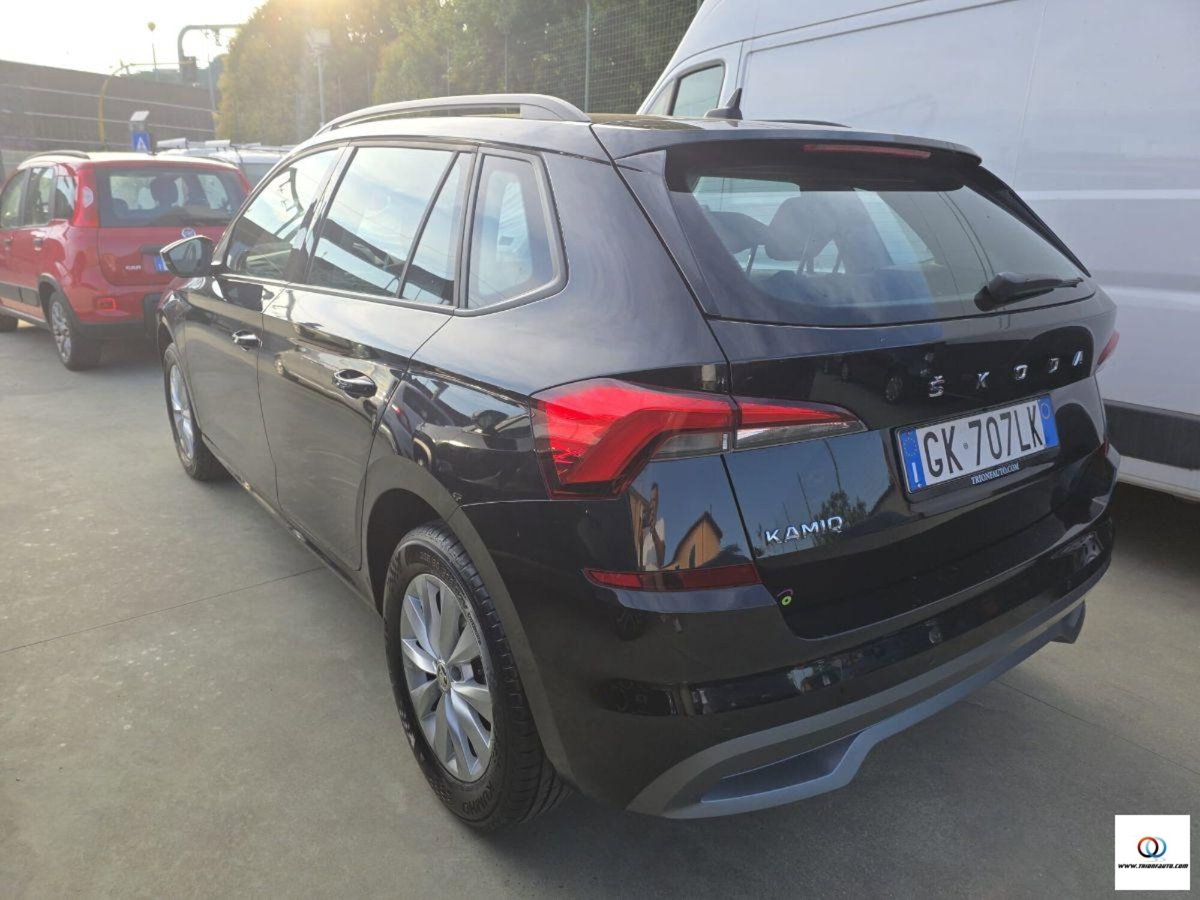 Skoda Kamiq 1.0 TSI 115 CV Style (7)
