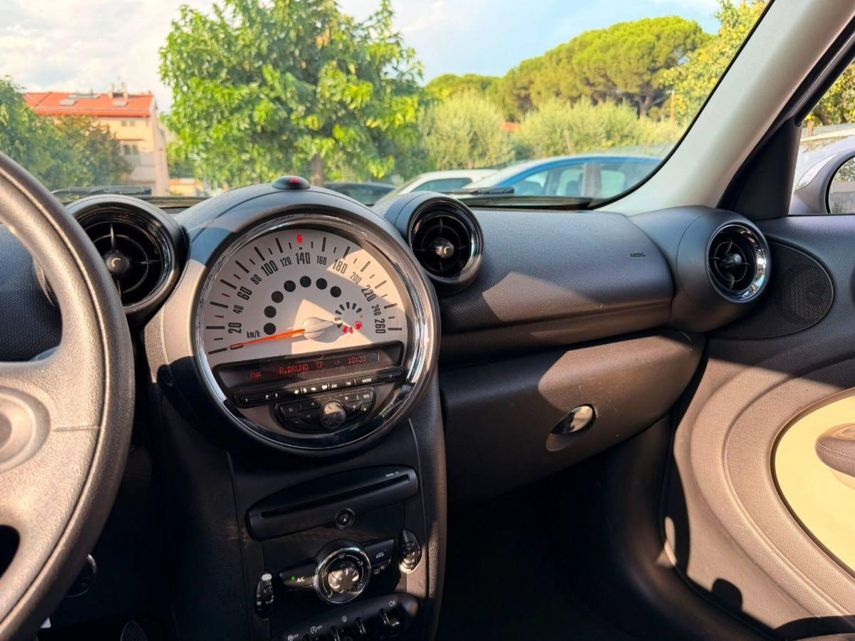 MINI Mini Countryman 1.6 Cooper D Countryman ALL4 (12)