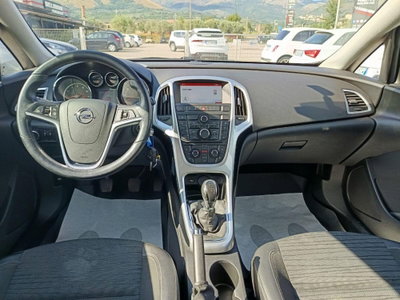 Opel Astra 1.4 Turbo 140CV 4 porte GPL Tech Cosmo (14)