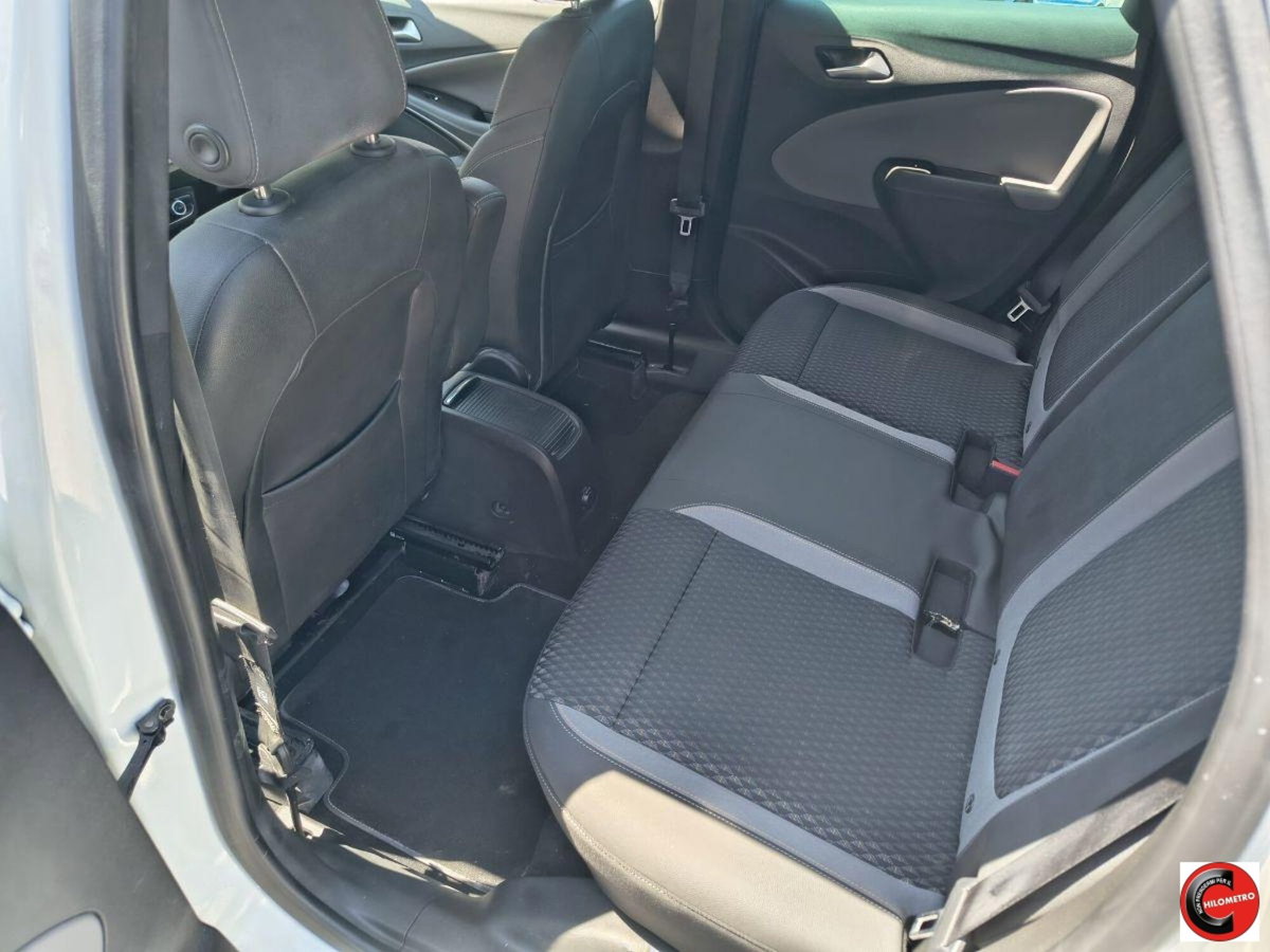Opel Crossland X 1.5 ECOTEC D 102 CV Start&Stop Ultimate (10)