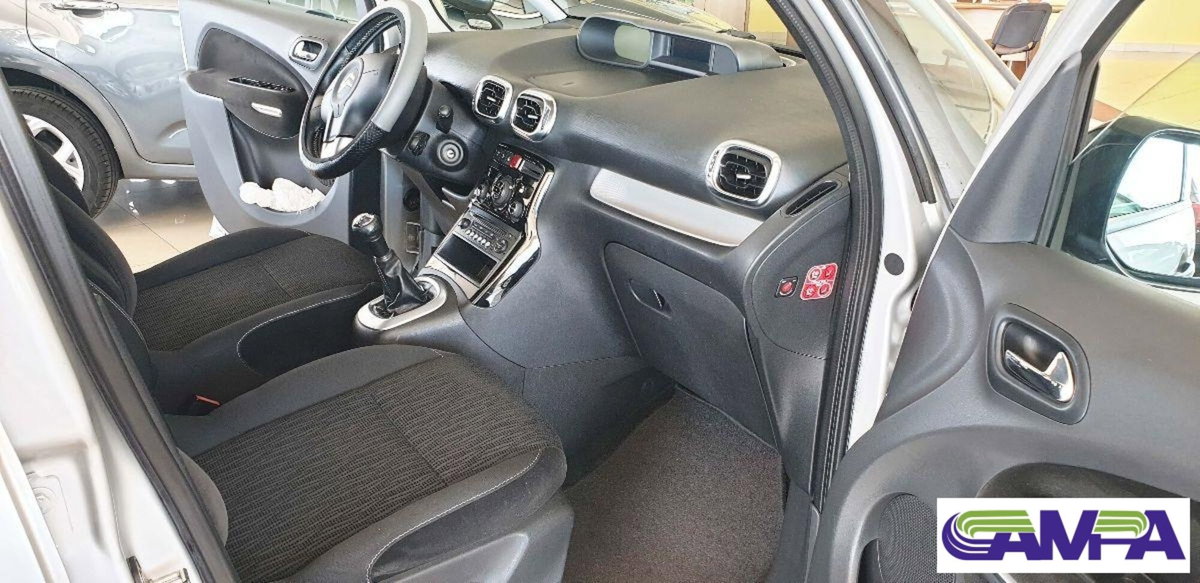 Citroen C3 Picasso 1.6 HDi 90 FAP airdream Exclusive Style (11)