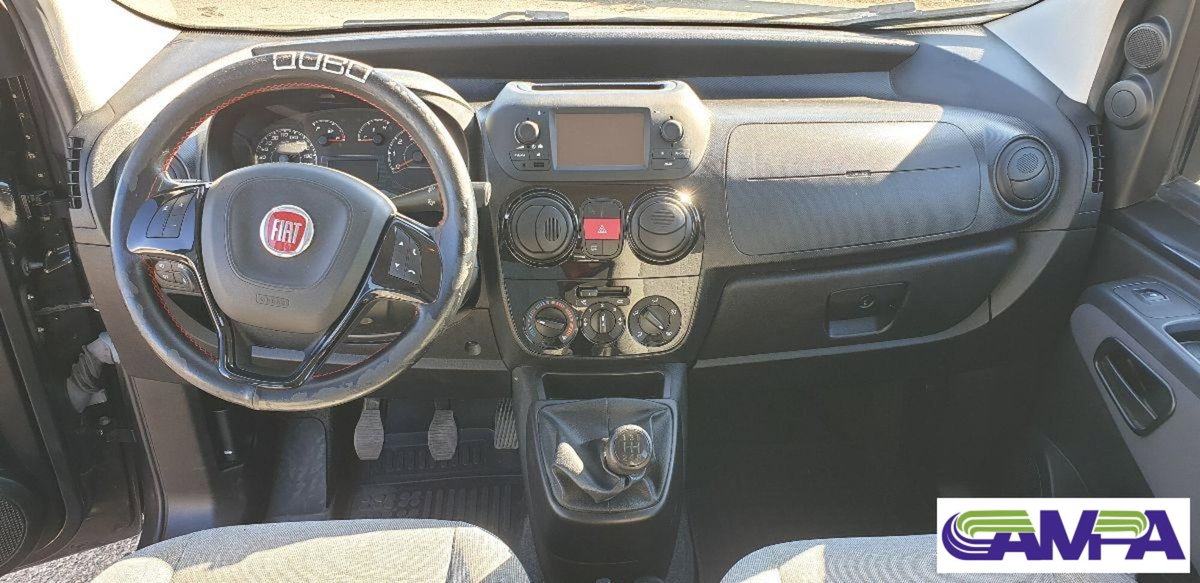 Fiat Qubo 1.3 MJT 80 CV Lounge (9)